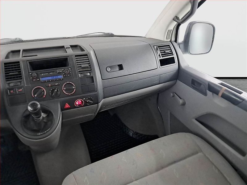 Volkswagen Transporter (2003) 2.5 TDI, Bus, 9Míst - fotka 8 z 16