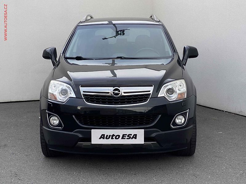 Opel Antara (2013) 2.2 CDTi 4x4, Cosmo, bixen - fotka 2 z 16