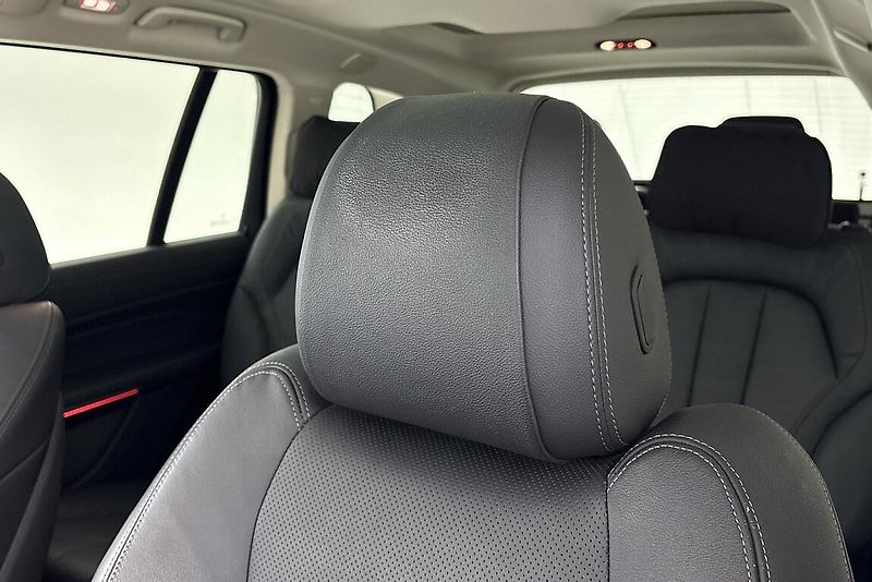 BMW X7 xDrive30d - fotka 14 z 28