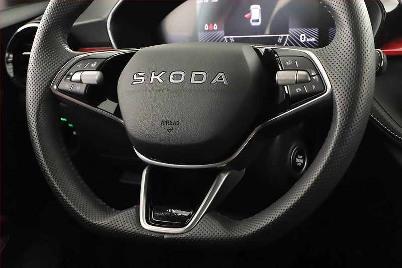 Škoda Fabia (2025) 1.0 TSI, Monte Carlo, FullLed - fotka 19 z 21