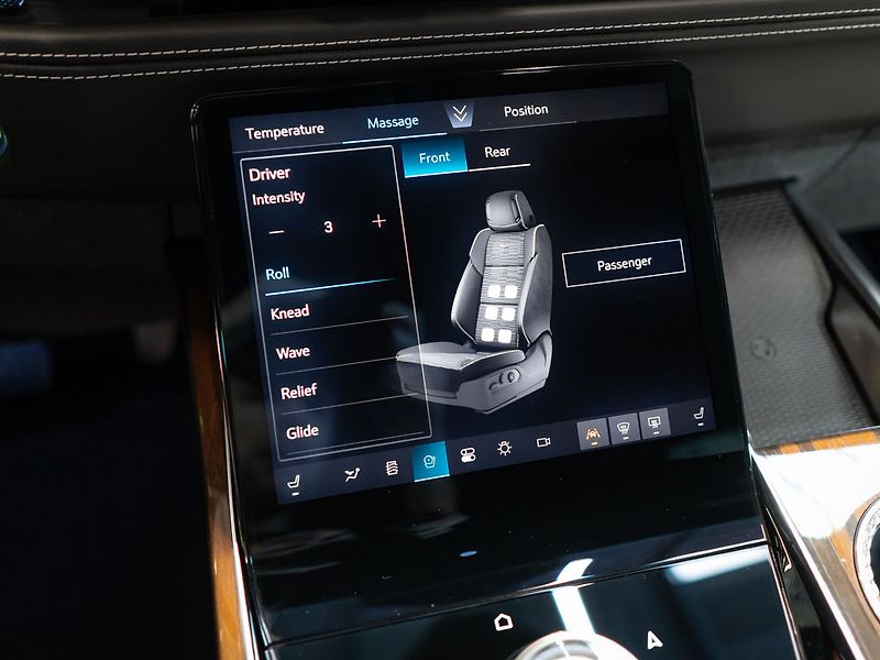 Cadillac Escalade (2026) 6.2 ESV Sport Platinum 2026 - fotka 29 z 50