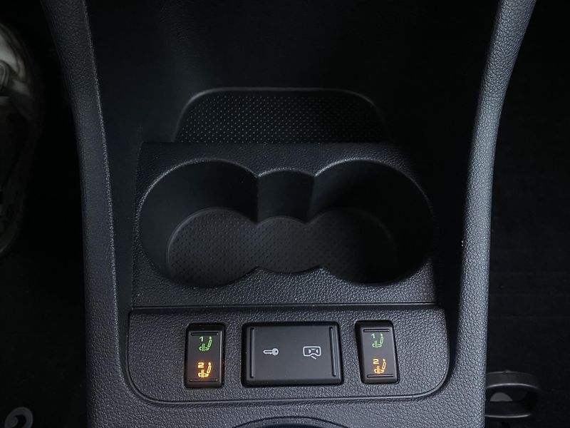 Škoda Roomster (2014) 1.2TSi MODEL NOIRE - fotka 34 z 65