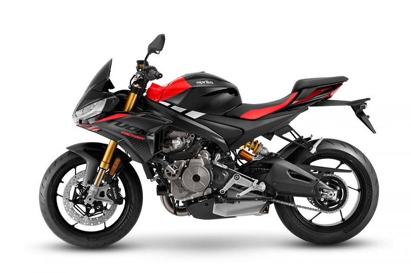 Aprilia Tuono 660 (2025) Factory Dark Beshee - 4 roky z - fotka 18 z 20