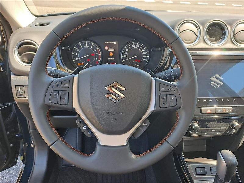 Suzuki Vitara (2026) 1,4 BoosterJet Elegance - fotka 10 z 22