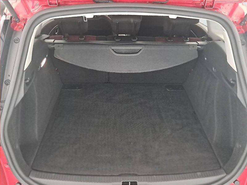 Renault Clio (2014) 1.2 16V, Tempomat - fotka 14 z 16