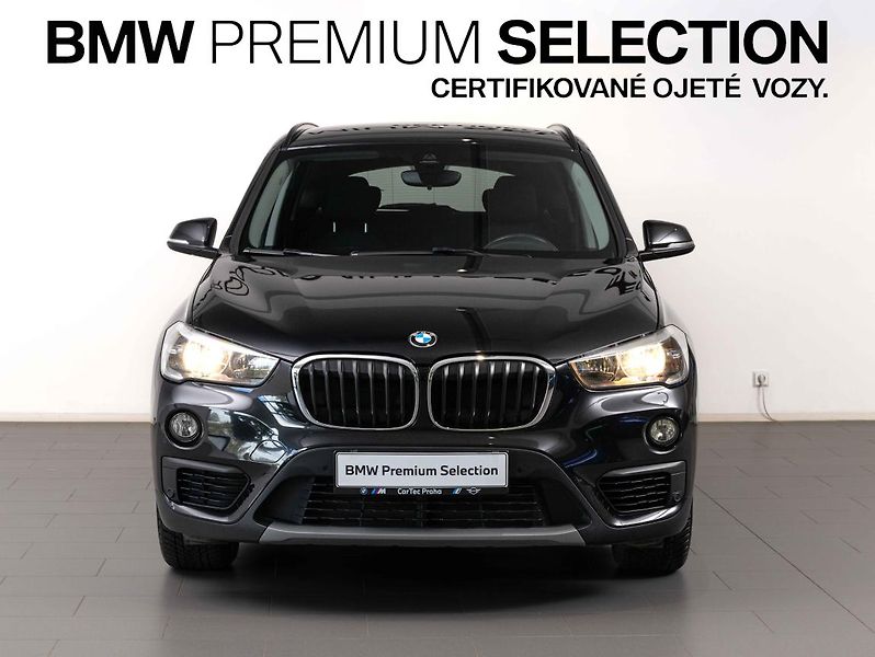 BMW X1 sDrive18i - fotka 2 z 22
