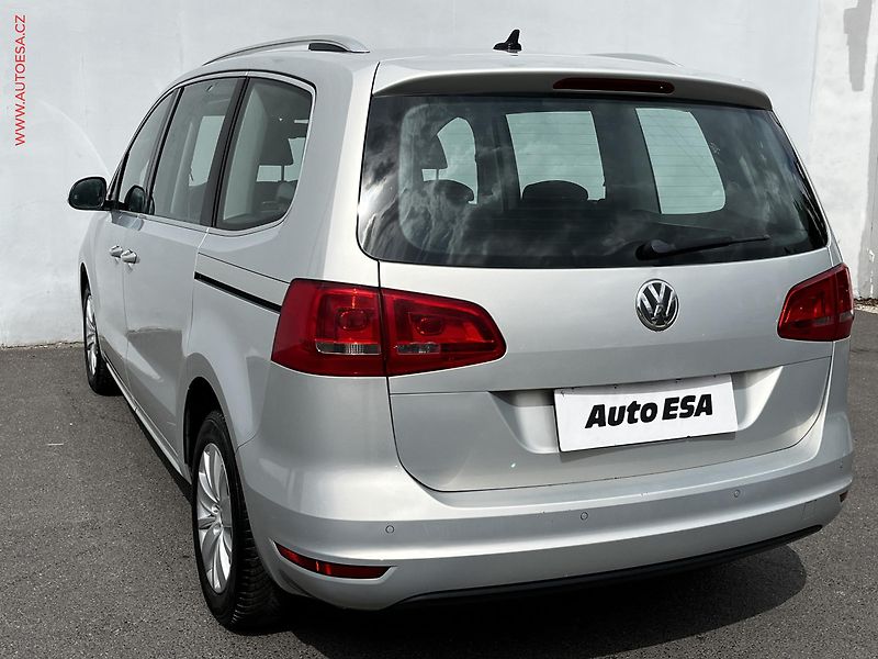 Volkswagen Sharan (2011) 2.0 TDi, Comfortline - fotka 4 z 23