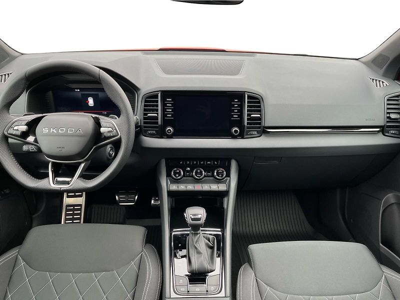Škoda Karoq SPORTLINE 1,5TSI DSG 110kW - fotka 5 z 24