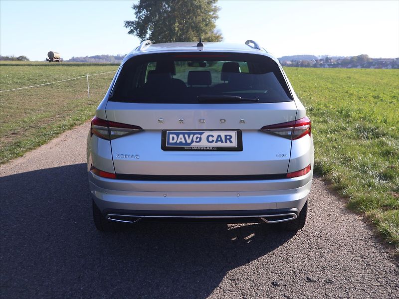 Škoda Kodiaq 2,0 TDI 147kW DSG 4x4 L&K DPH - fotka 6 z 31