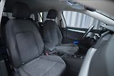 Volkswagen Golf 1,5 eTSI DSG KAMERA VÝHŘEV ČR - náhled 9