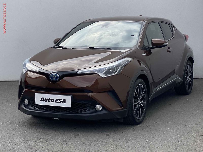 Toyota C-HR (2017) 1.8i, ČR, Active, AT - fotka 3 z 18