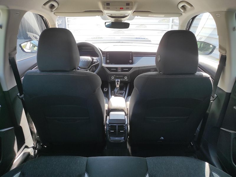 Škoda Kamiq 1,5TSi 110kW, DSG, Dynamic, TZ - fotka 17 z 57