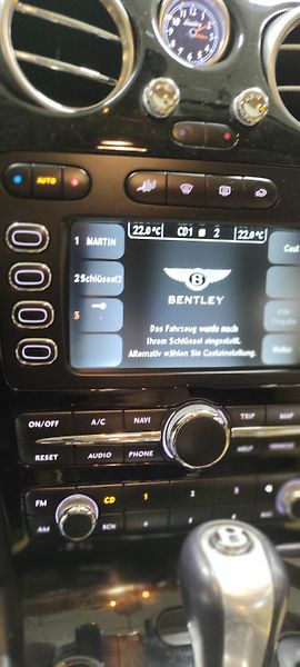Bentley Continental GT (2005) - fotka 19 z 20