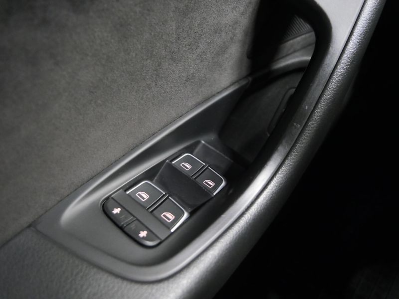Audi A6 Allroad - fotka 12 z 27