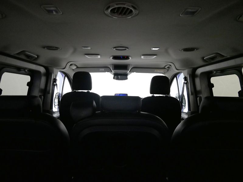 Ford Tourneo Custom - fotka 22 z 25