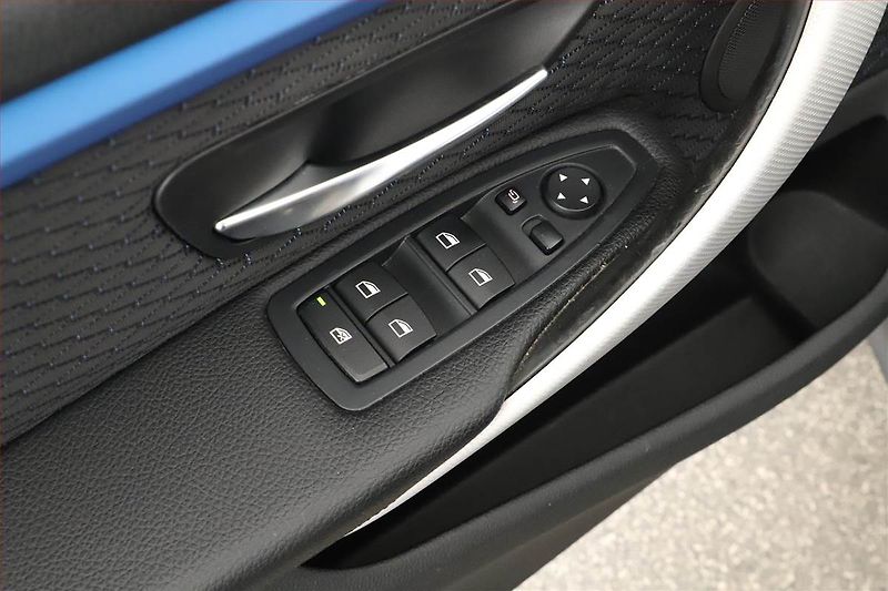BMW Řada 4 (2017) 420d xDrive, 4X4, Automat - fotka 10 z 15