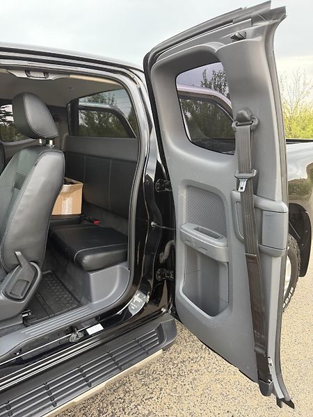 Ford Ranger 3,2 TDI 200PS *NOVÝ MOTOR* - fotka 36 z 73
