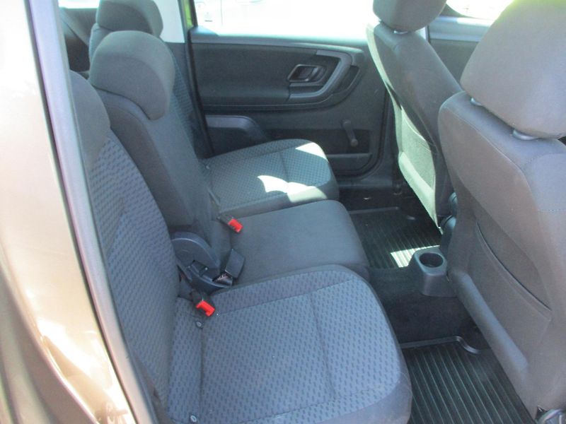 Škoda Roomster (2013) 1,2 TSi - fotka 8 z 11