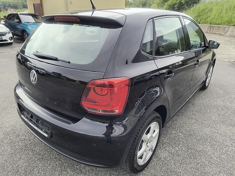 Volkswagen Polo (2009) 1.4 63KW/AC/PDC/ALU/VYHŘ.SEDAD - fotka 10 z 42