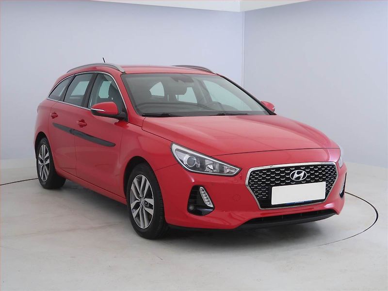 Hyundai i30 (2018) Style 1.0 T-GDI, Tempomat - fotka 1 z 17