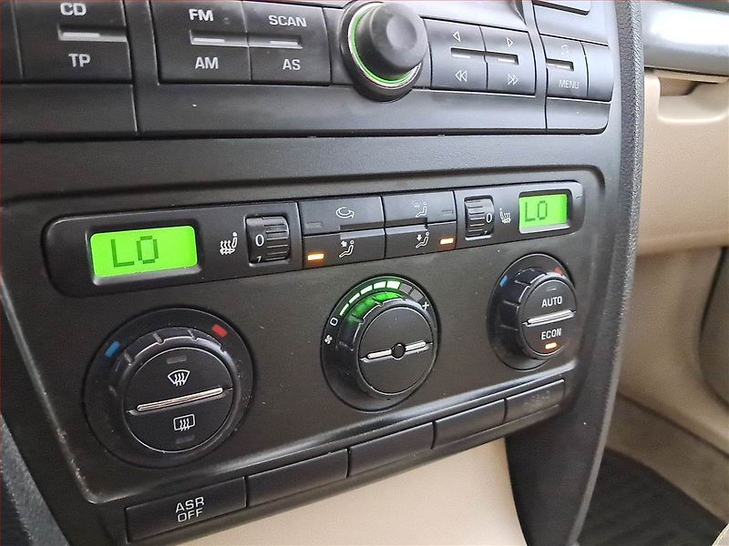 Škoda Octavia (2006) 1.9 TDI, po STK, Tažné - fotka 13 z 18