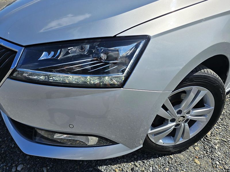 Škoda Fabia 1.0TSI STYLE TAŽNÉ ZAŘ NEHAVAR - fotka 3 z 29