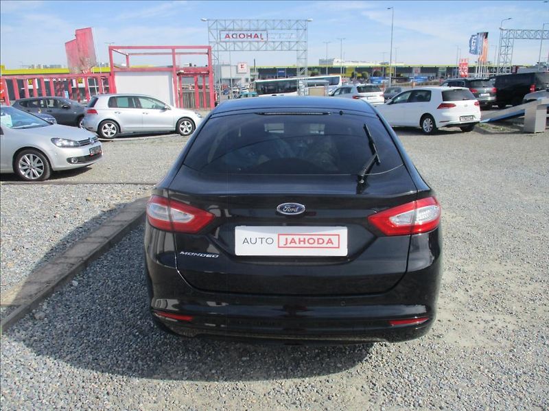 Ford Mondeo 2,0 TDCI, Titanium, automat, - fotka 7 z 40