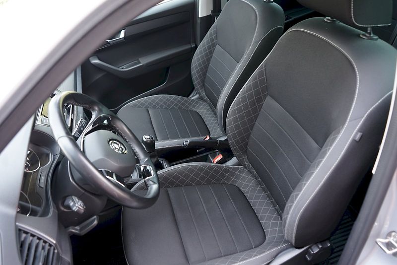 Škoda Fabia (2021) TSI 70 kW Ambition - fotka 9 z 24