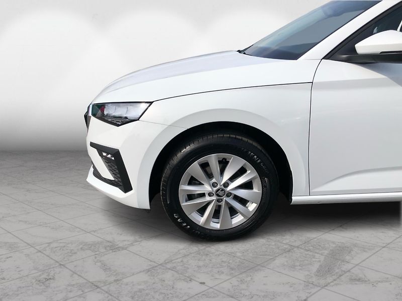 Škoda Scala 1.0 TSi SELECTION - fotka 10 z 28