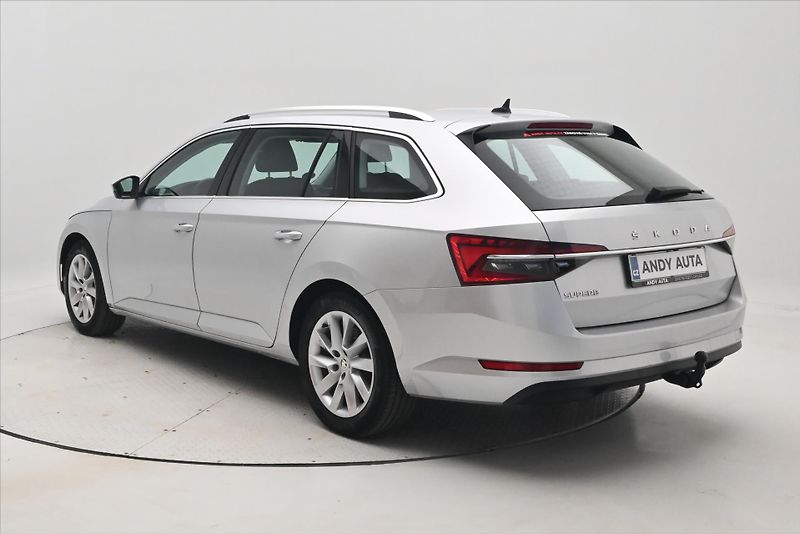 Škoda Superb 2,0 TDI 110 kW DSG Style Záruk - fotka 7 z 33