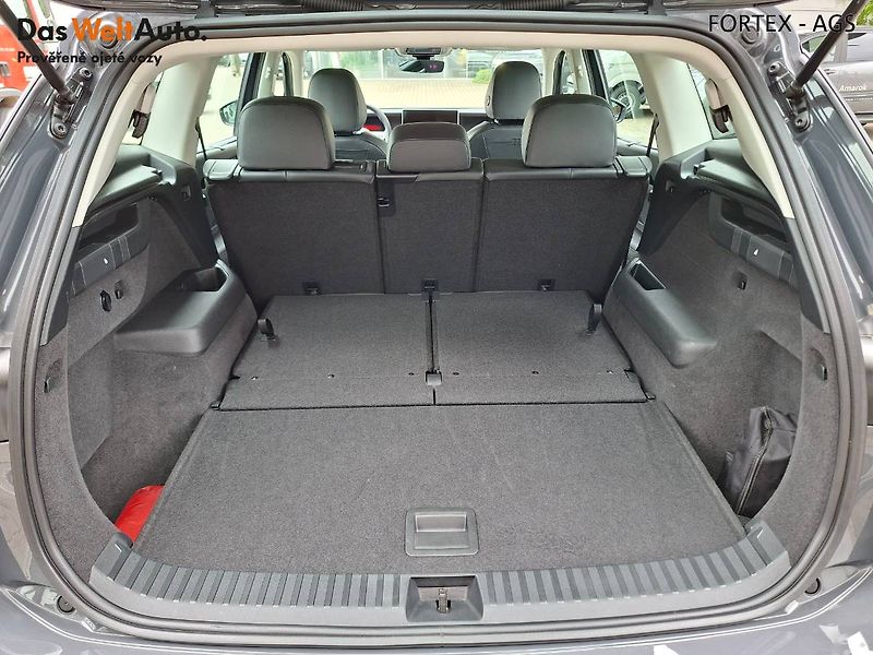 Volkswagen Tayron (2025) 1.5 TSI,110kW,DSG,LED MATRIX - fotka 24 z 29