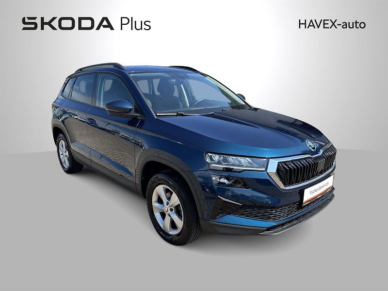 Škoda Karoq (2022) 1.0 TSI Ambition - fotka 28 z 32