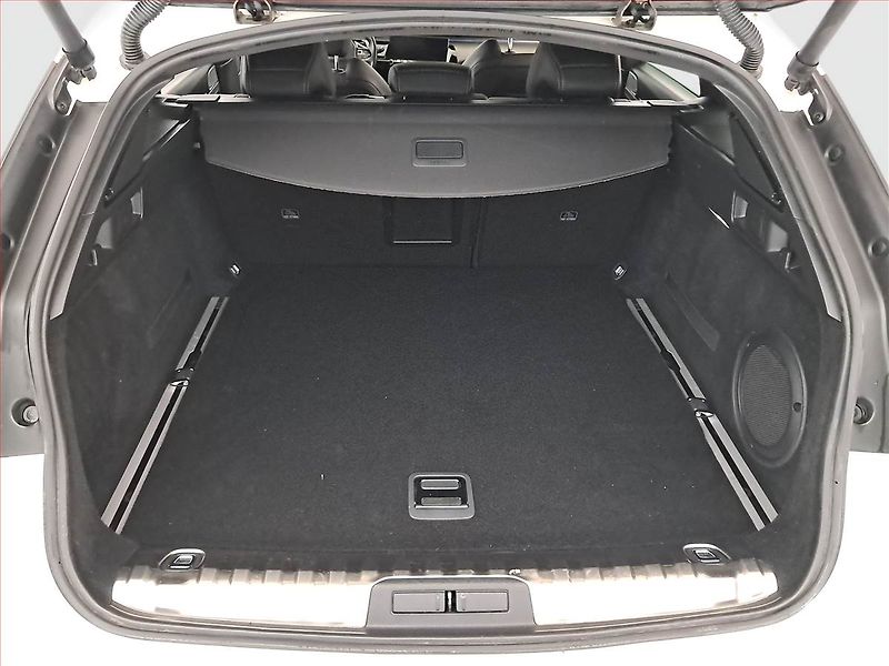 Peugeot 508 (2022) Hybrid 225 - fotka 14 z 20