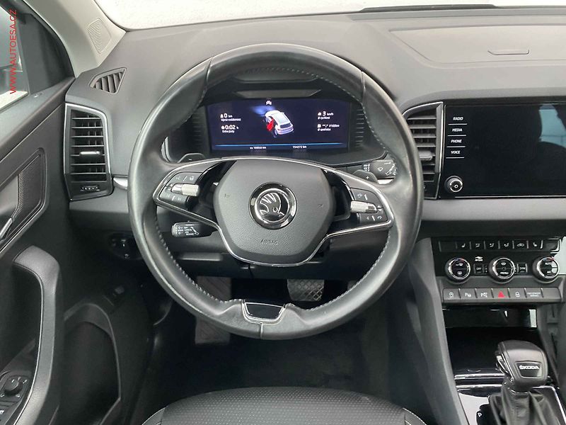 Škoda Karoq (2023) 2.0 TDi, Tour, DSG, LED, - fotka 10 z 18
