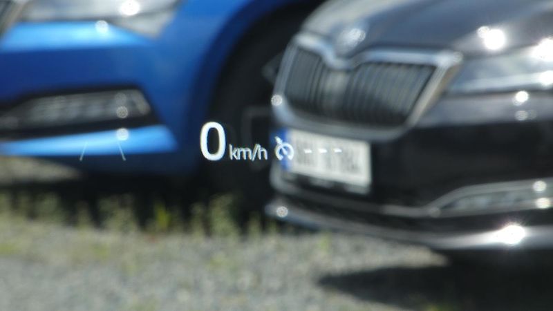 Mazda CX-5 2.5 Skyactiv AWD aut. Revoluti - fotka 23 z 25