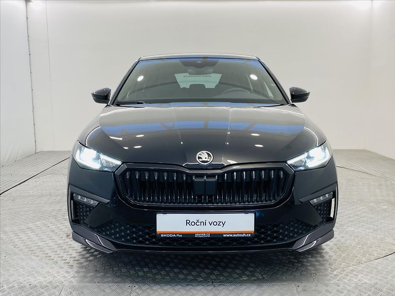 Škoda Scala 1,0 TSI 85kW Monte Carlo - fotka 4 z 28