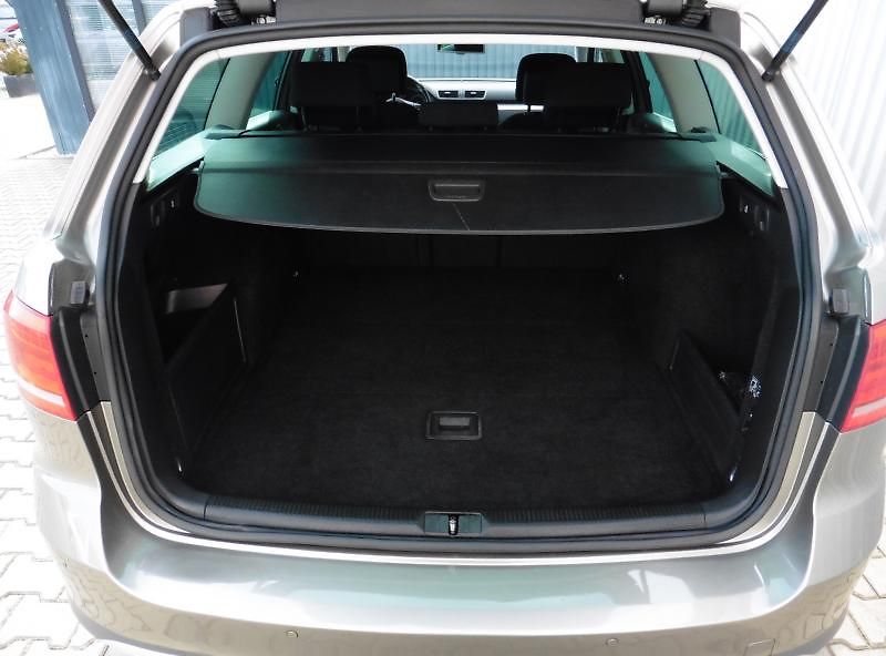 Volkswagen Passat 2,0 TDI Alltrack 4motion DSG - fotka 7 z 14