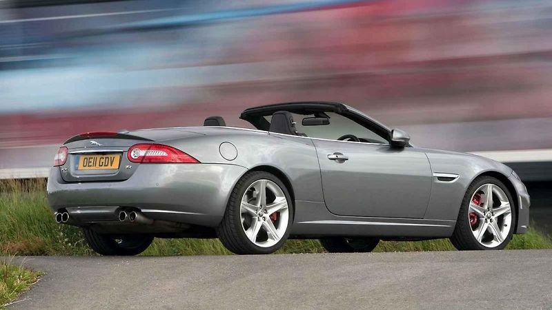 Jaguar XK.