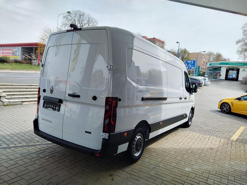 Renault Master (2026) L3H2 E-TECH 87kW , EXTRA - fotka 5 z 16