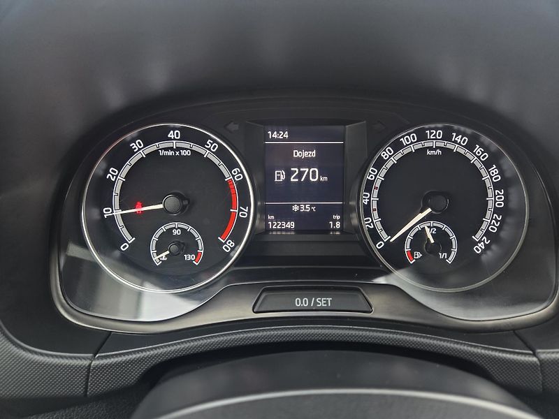Škoda Fabia (2021) 1.0 TSI 70 kW, 125 let, CZ,DPH - fotka 21 z 25