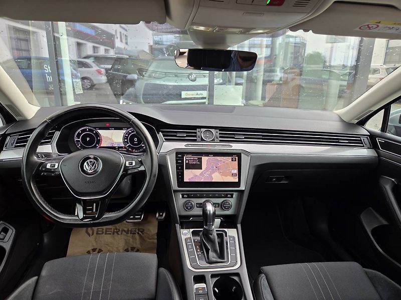 Volkswagen Passat Variant (2019) Passat Alltrack 2.0 BiTDI - fotka 10 z 50