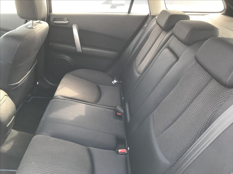 Mazda 6 2,2 - fotka 14 z 15