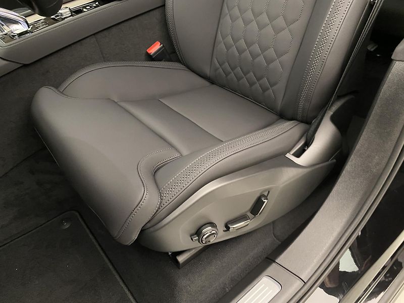 Volvo XC90 (2026) T8 AWD Plug-in BRIGHT PLUS 7m - fotka 31 z 72