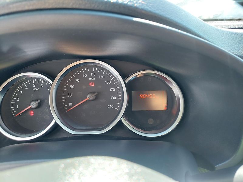 Dacia Sandero (2018) II.Comfort SCe-zadáno! - fotka 13 z 31