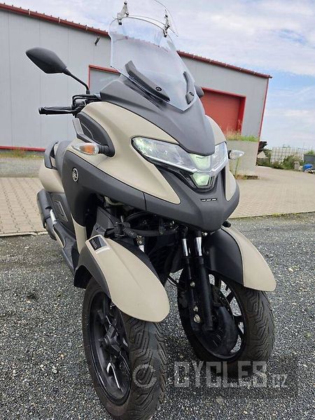 Yamaha Tricity 300 (2023) - fotka 2 z 15