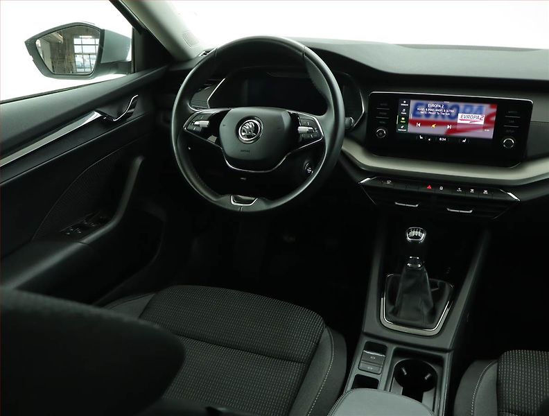 Škoda Octavia (2022) Ambition 2.0 TDI, ČR,1.maj - fotka 7 z 15