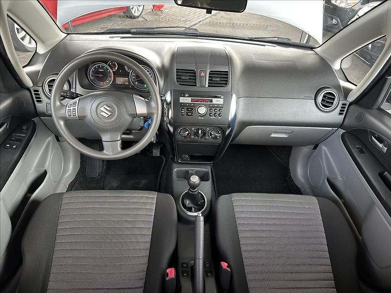 Suzuki SX4 1,6 4x4 1.majitel - fotka 14 z 18