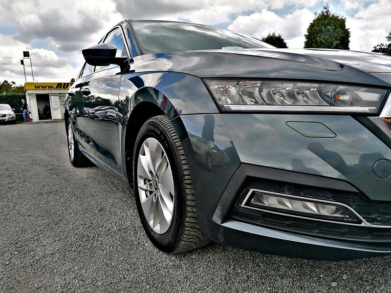 Škoda Octavia (2021) 2.0 TDi DSG CLEVER - fotka 34 z 35