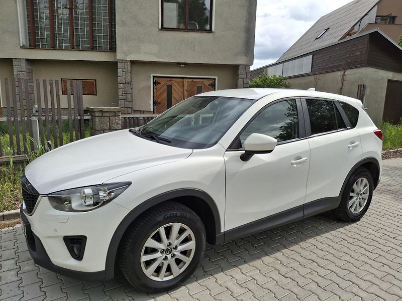 Mazda CX-5 2.0 121KW  Rezervace - fotka 10 z 36