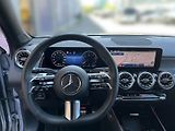 Mercedes-Benz GLB 200 d 4MATIC AMG Night - náhled 12